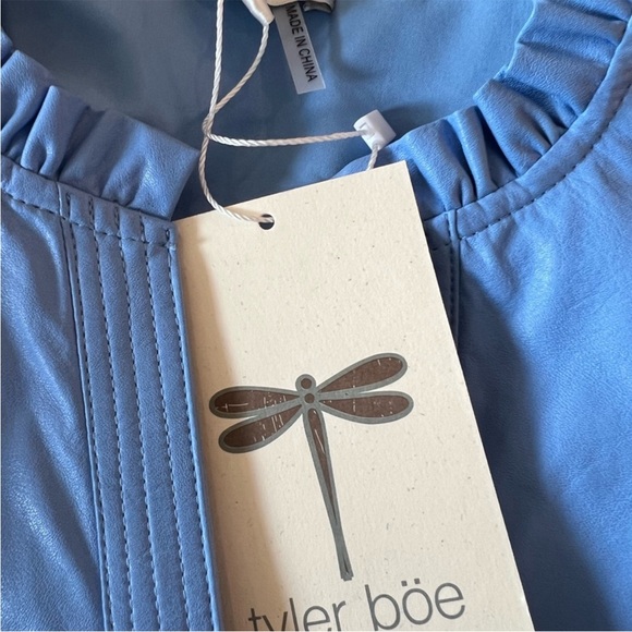 NWT Tyler Boe Jenny Top in James Blue (Light Blue) Size Small - Picture 5 of 6